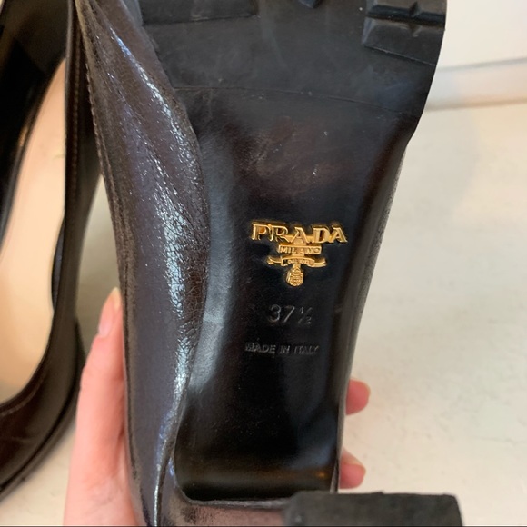 PRADA patent brown leather round toe pump heels - Picture 9 of 9
